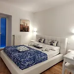 Daire Luxury House